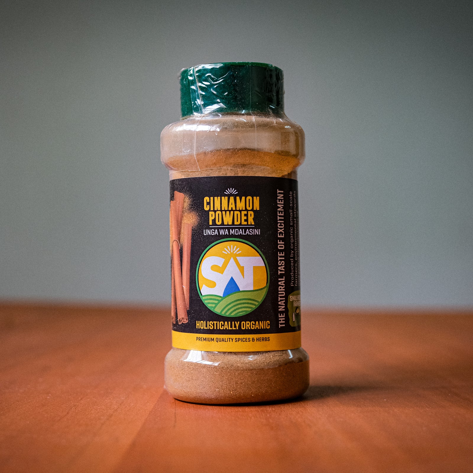 Cinnamon powder